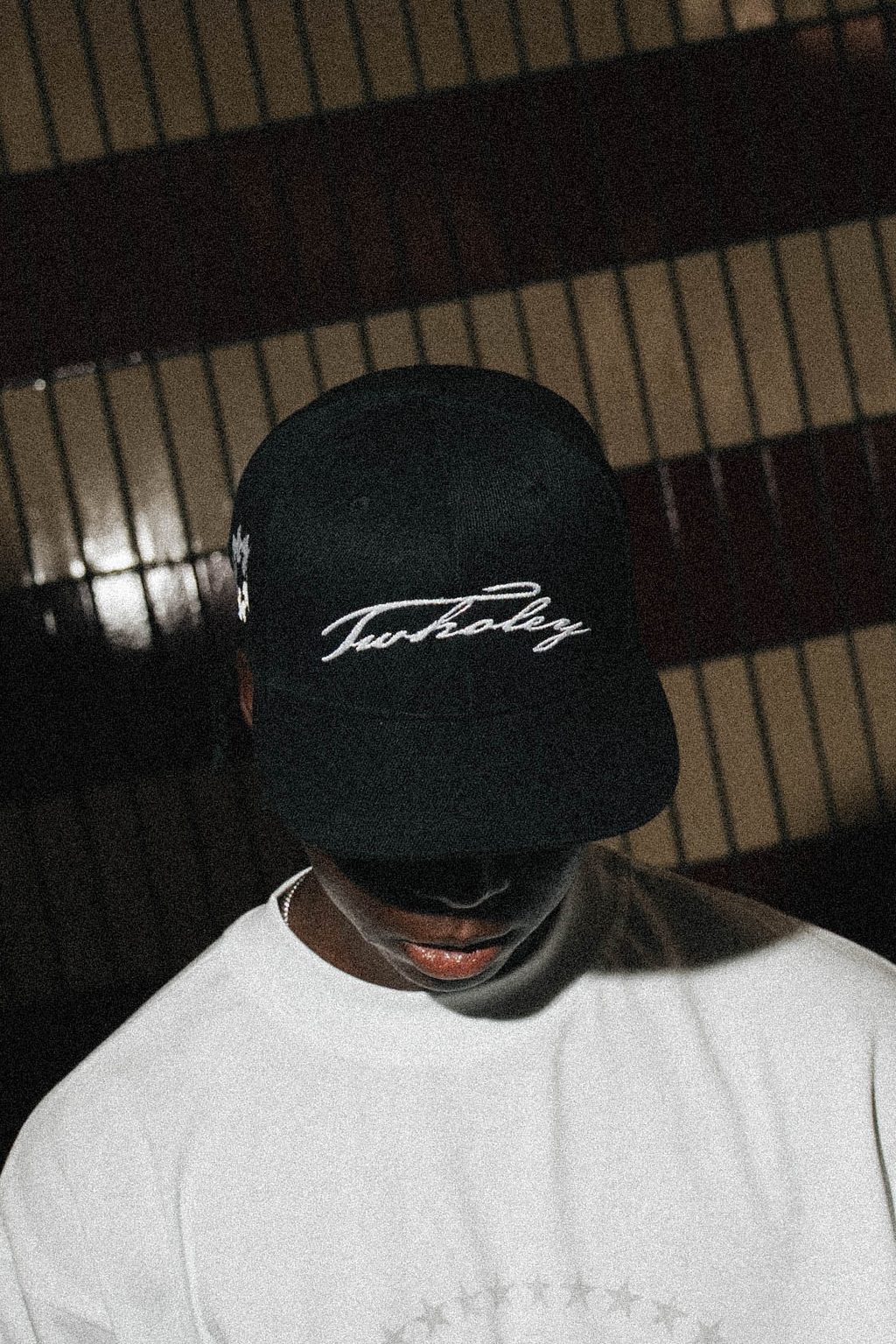 TWHOLEY LOGO CAP
