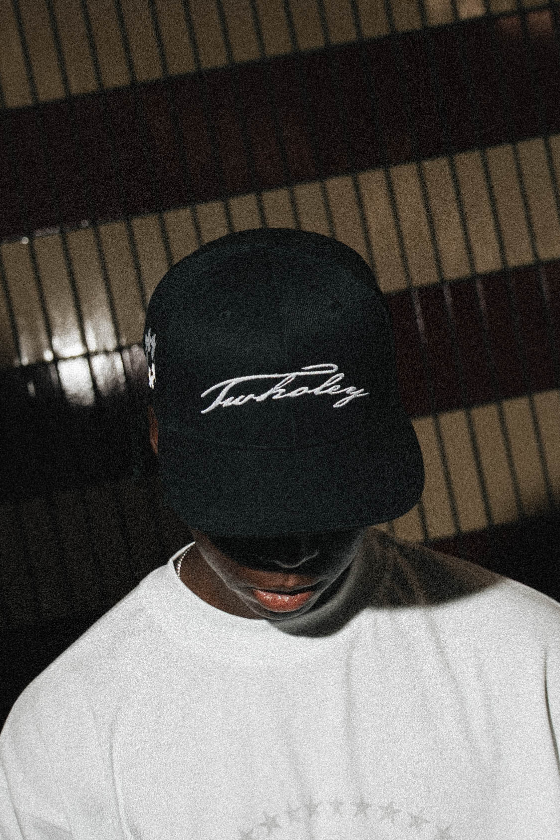 TWHOLEY LOGO CAP